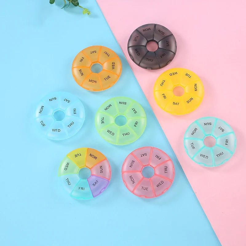 Round Pill Case Plastic 7 Days Weekly Tablet Candy Box Portable Storage Tablet Holder Travel Organizer Pill Container