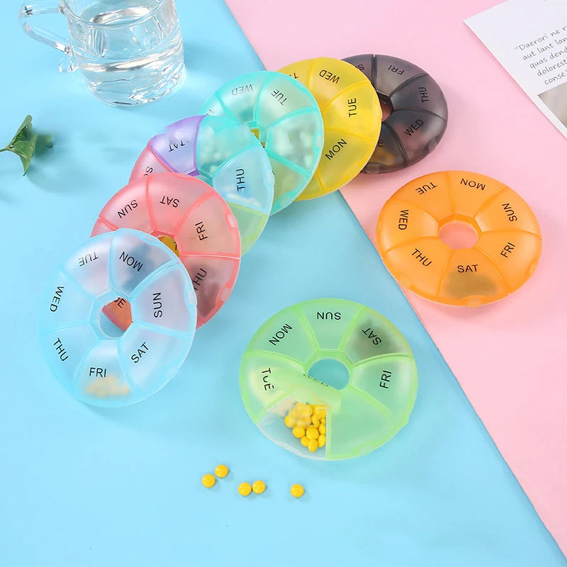 Round Pill Case Plastic 7 Days Weekly Tablet Candy Box Portable Storage Tablet Holder Travel Organizer Pill Container